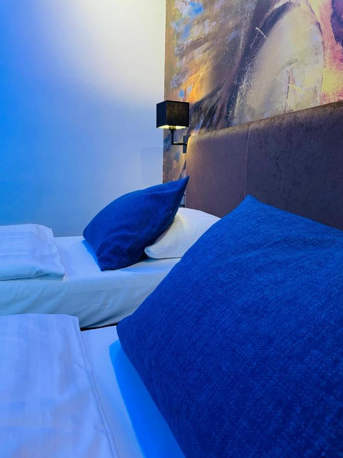 La Petite Apartments & Rooms Гданск Екстериор снимка