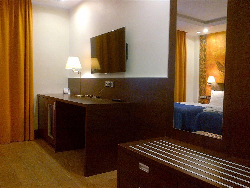 La Petite Apartments & Rooms Гданск Екстериор снимка