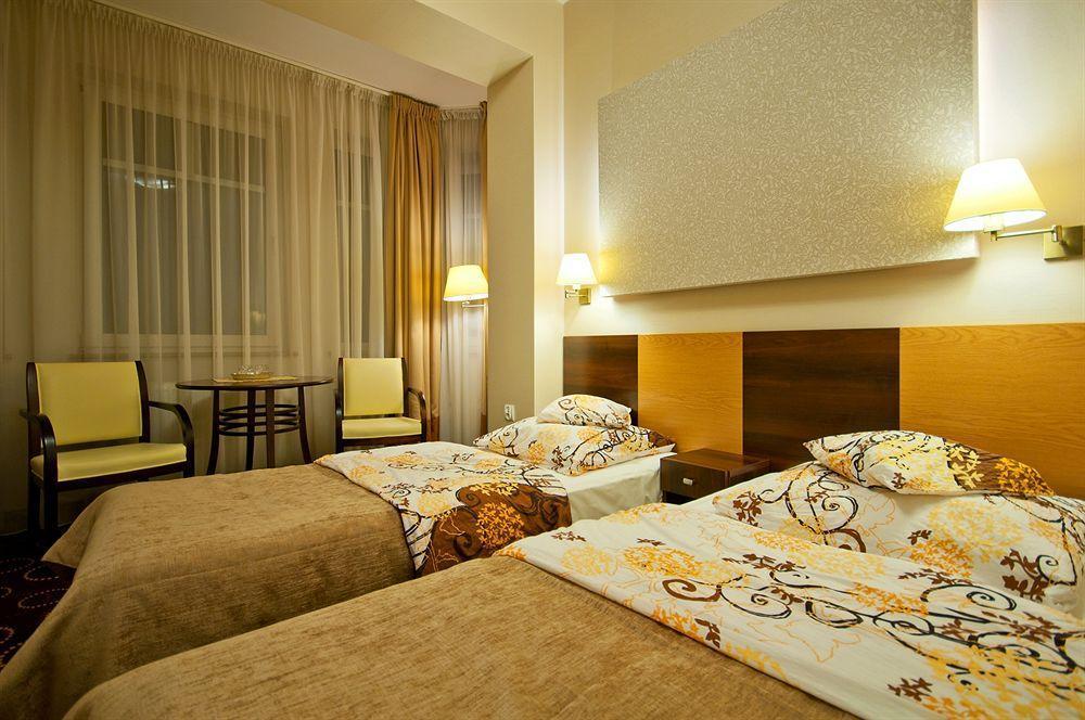 La Petite Apartments & Rooms Гданск Екстериор снимка
