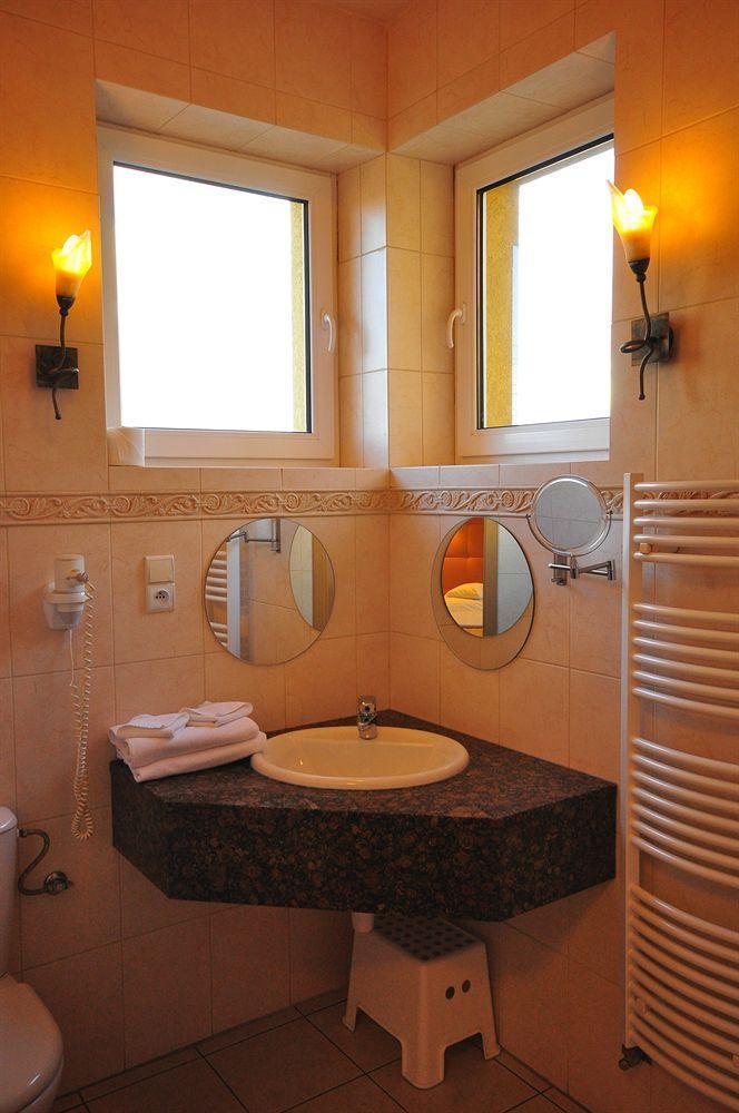 La Petite Apartments & Rooms Гданск Екстериор снимка